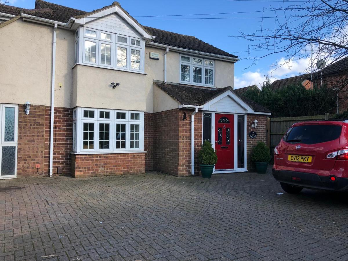 Squirrel House B&B High Wycombe Bagian luar foto